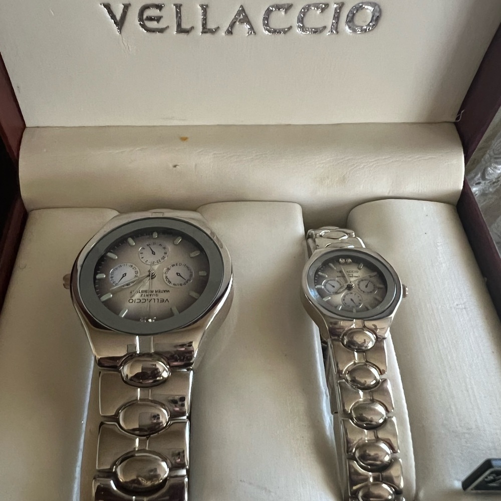 Vellaccio His and Her’s watches